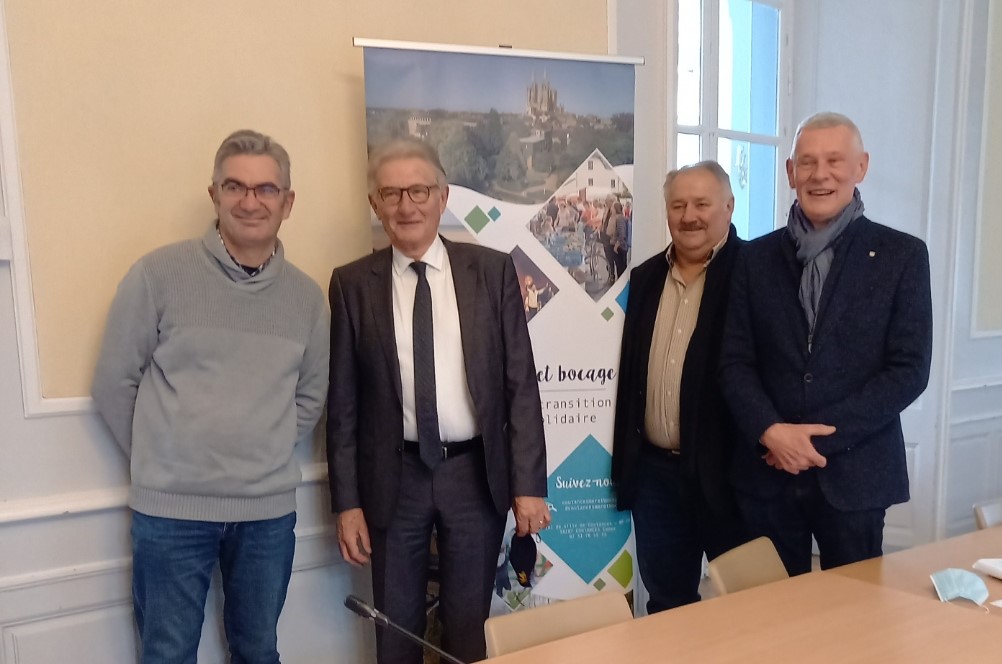 LANCEMENT OBSERVATOIRE DU COMMERCE COUTANCES MER ET BOCAGE LE 13 JANVIER 2022