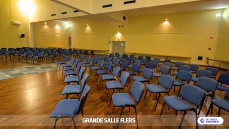 GRANDE SALLE FLERS 2.jpg